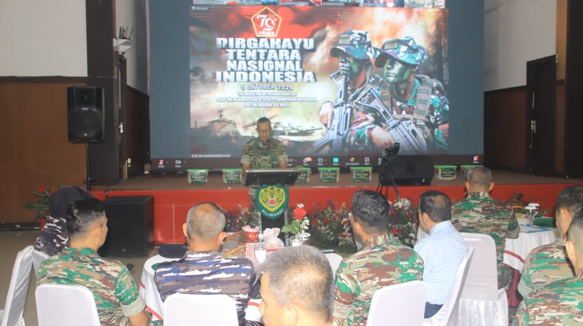 HUT Ke-79 TNI, Kodam III/Siliwangi Gelar Bakti Kesehatan