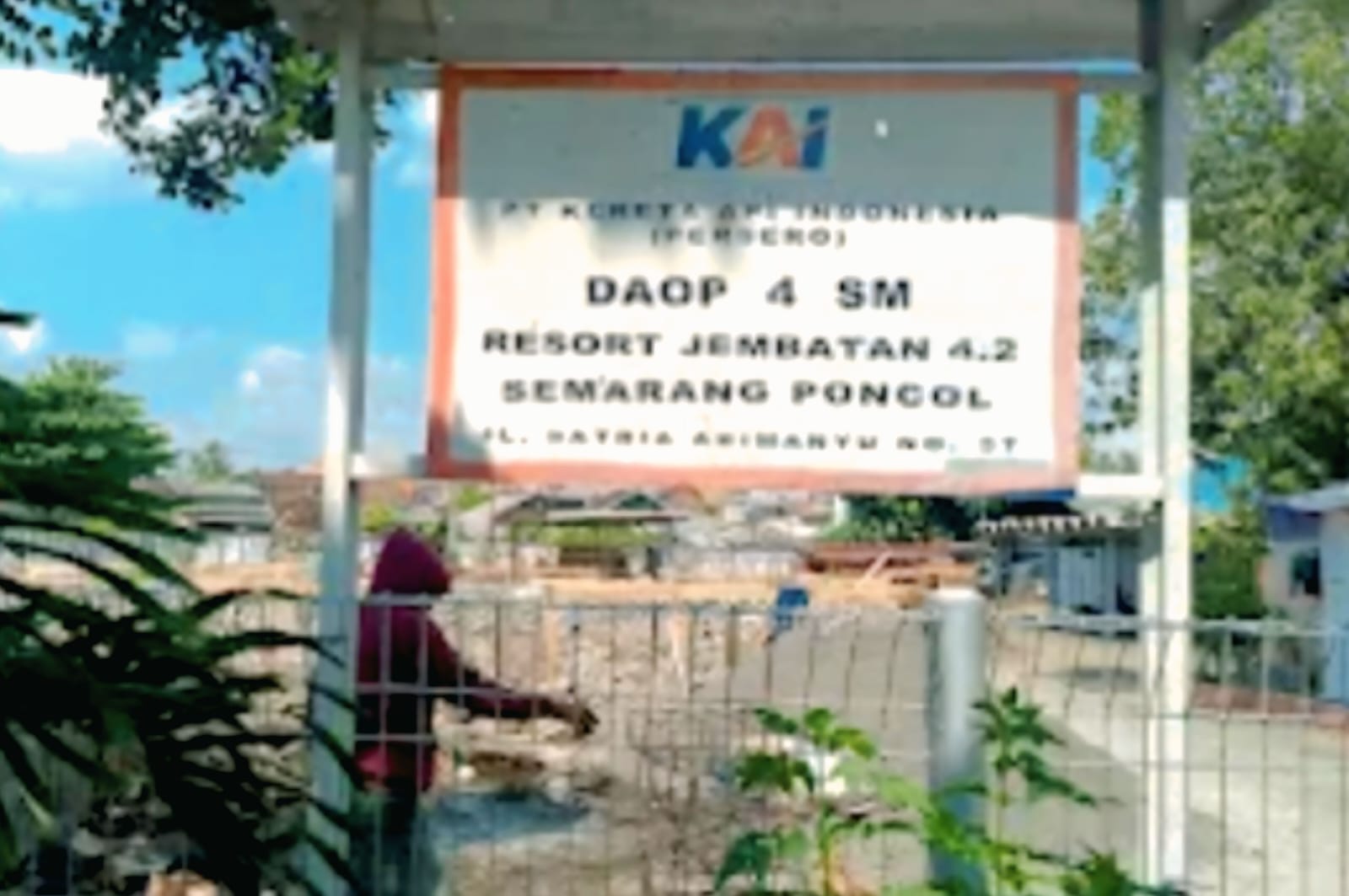 Proyek Bangunan PT KAI di Semarang Terus Berjalan, Menurut Informasi MasyarakatDiduga Belum Kantongi Izin PBG dan KRK