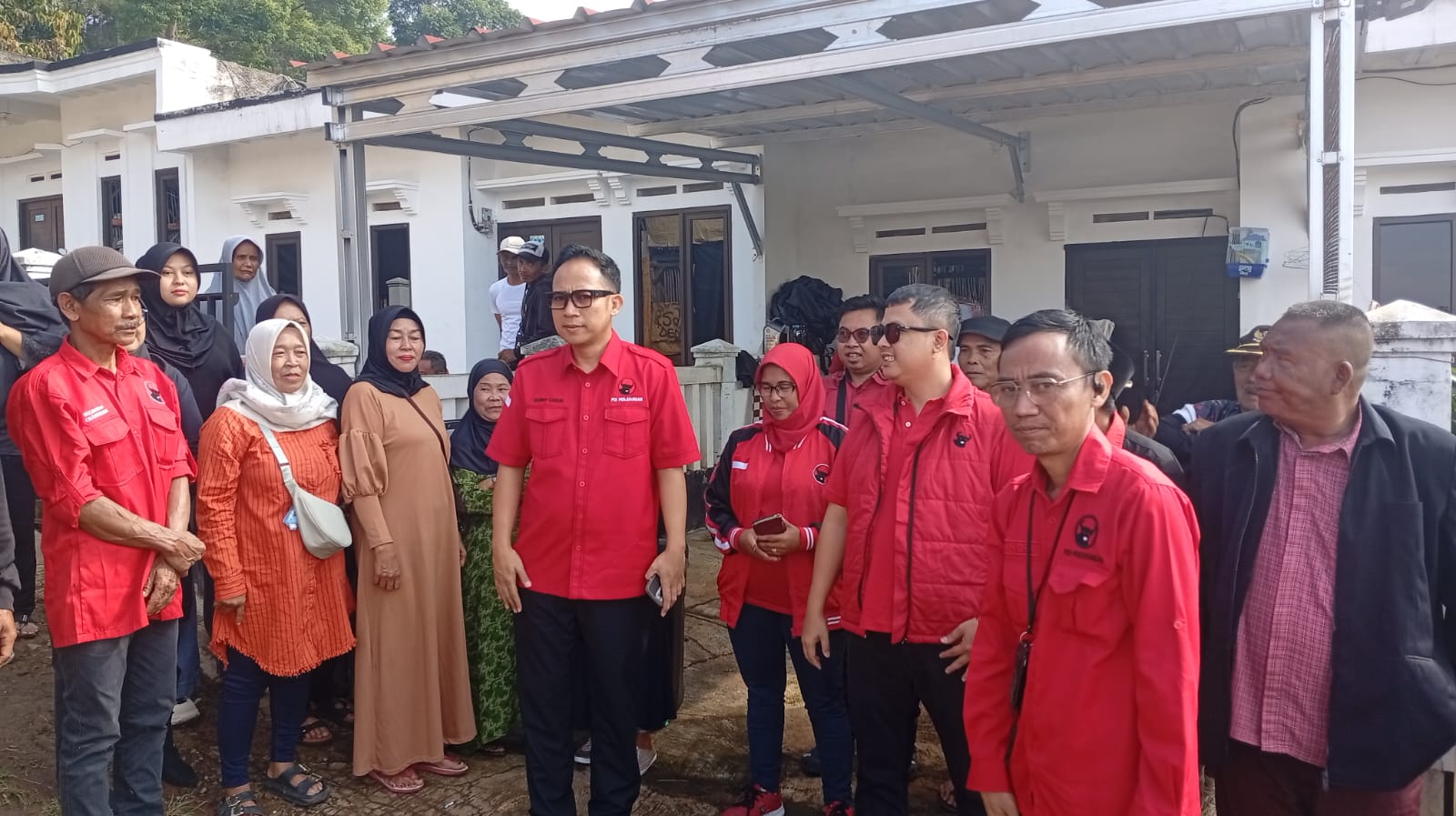 DPC PDI Perjuangan Kabupaten Bandung Gelar Pendidikan Politik Melalui Program Ketahanan Pangan