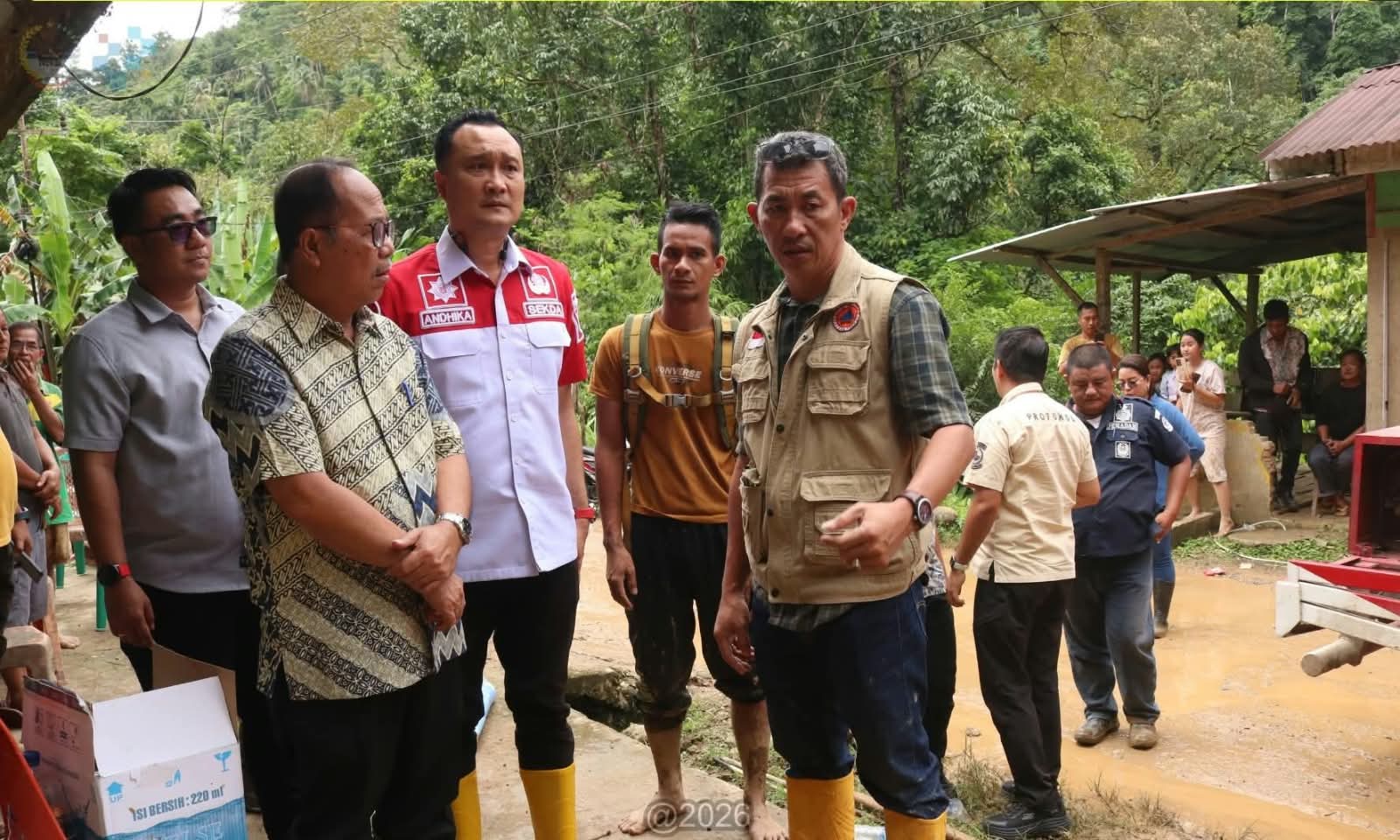 Wakil Wali Kota Gunungsitoli Meninjau Lokasi Bencana Tanah Longsor