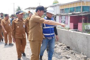 Bupati Sidak Betonisasi Jalan Gedangan-Betro