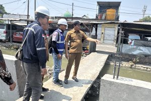 Ganggu Normalisasi, Pemkab Sidoarjo Tertibkan Jembatan-jembatan Liar