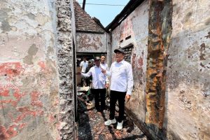 Pemkab Sidoarjo Akan Perbaiki Dua Rumah Kebakaran Di Sukodono